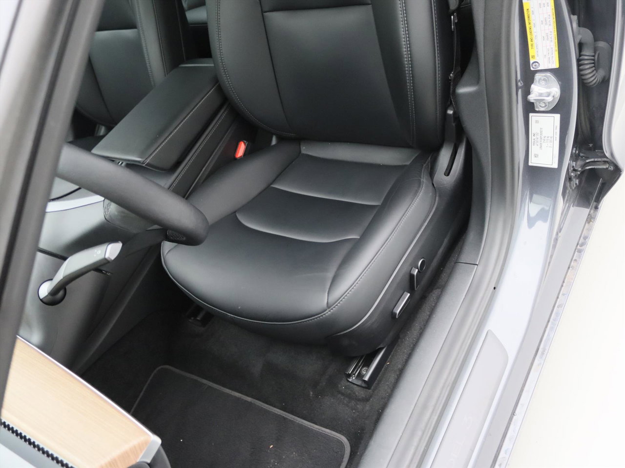 Tesla Model 3 Standard RWD Plus UPGRADE 93.8% SoH [ AMD RYZEN+LFP-ACCU+WARMTEPOMP+AUTOPILOT ] 15