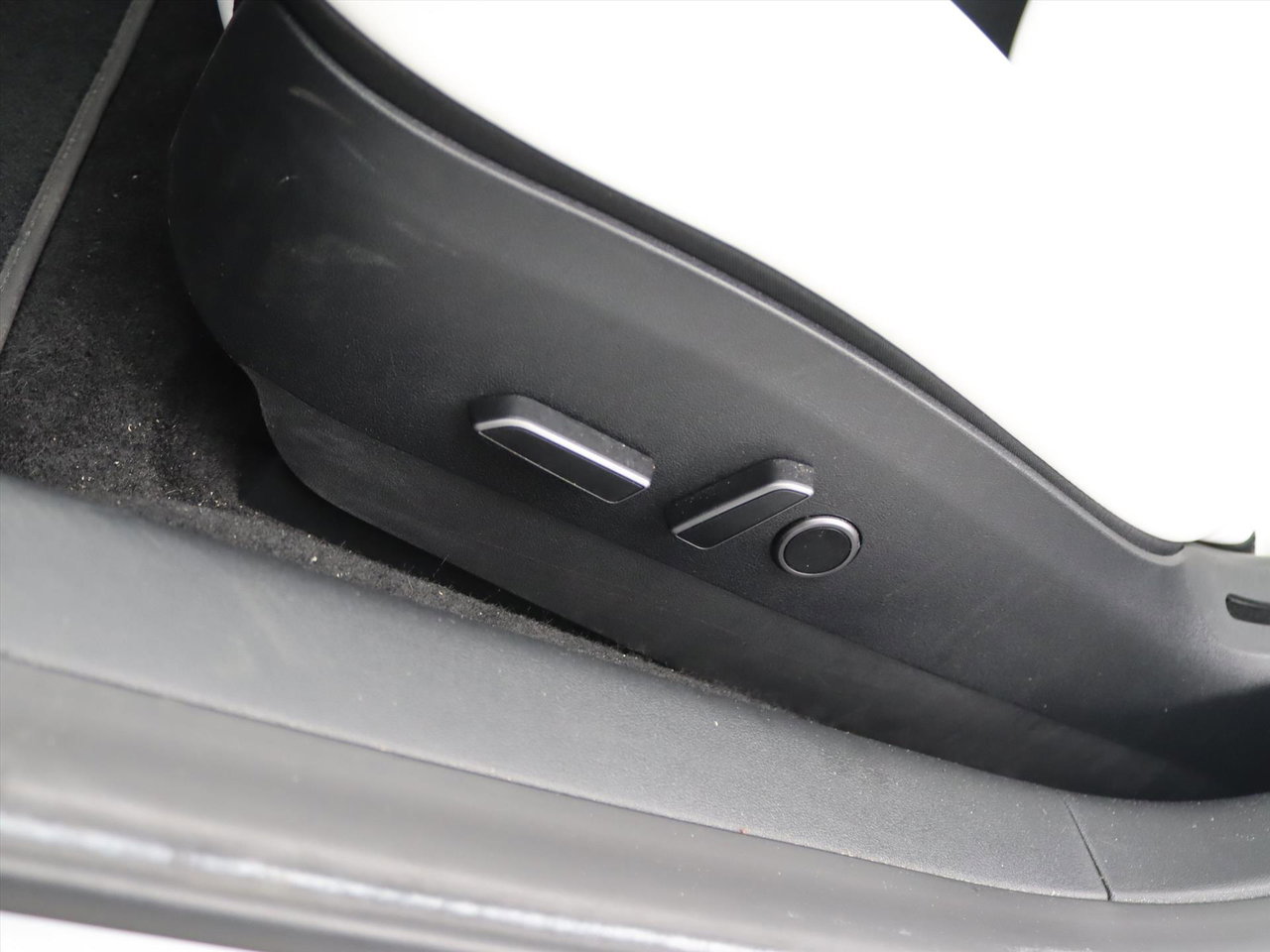 Tesla Model 3 Standard RWD Plus UPGRADE 94.6% SoH [ RYZEN+WIT LEDER+ENHANCED AUTOPILOT+WARMTEPOMP+LFP-ACCU ] 20