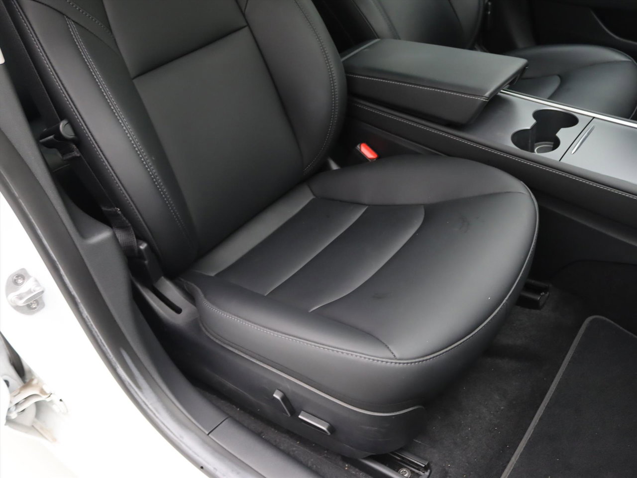 Tesla Model 3 Standard RWD Plus UPGRADE 95.1% SoH [ AMD RYZEN+LFP-ACCU+WARMTEPOMP+AUTOPILOT+60 kWh ] 20