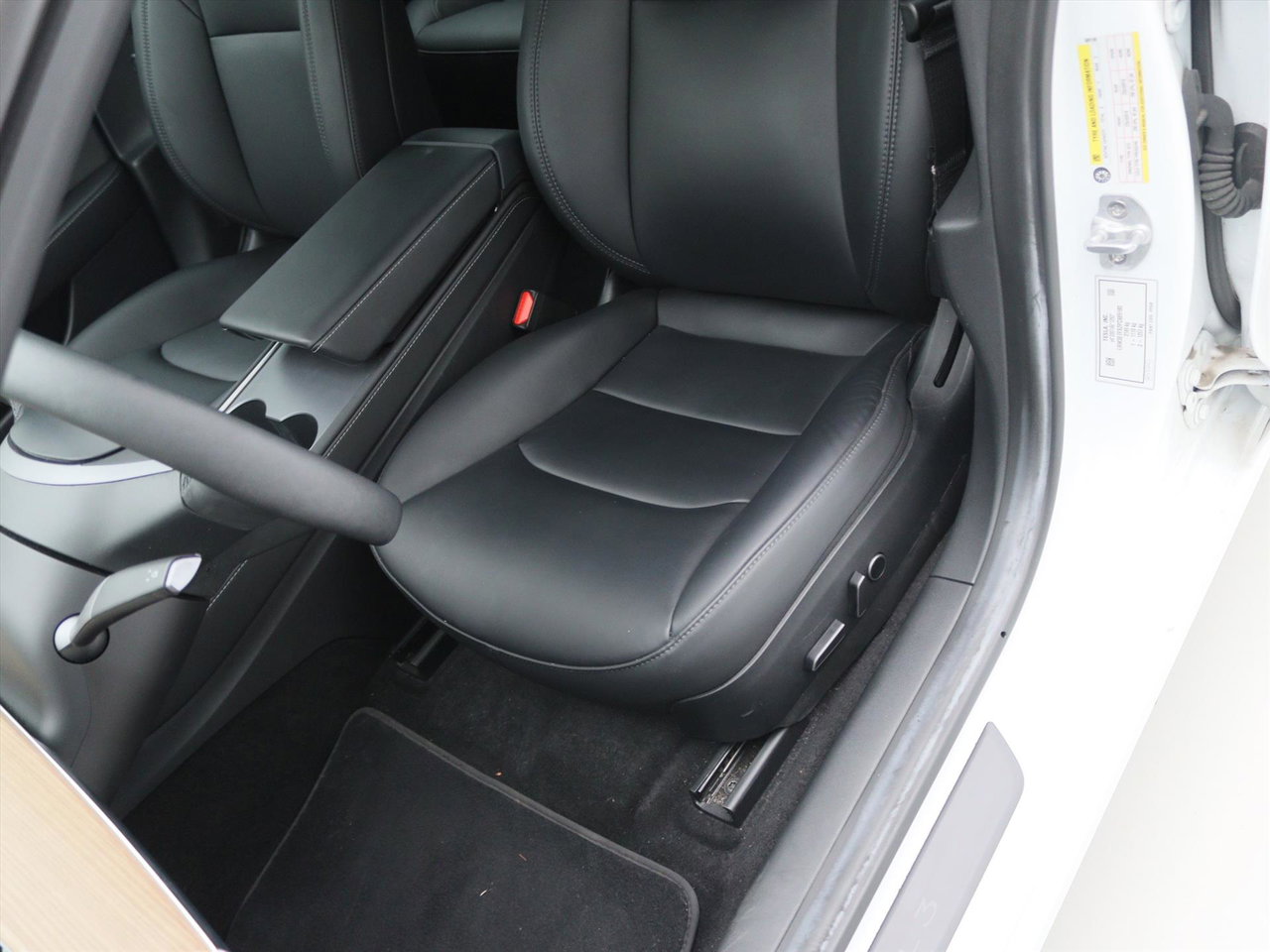 Tesla Model 3 Standard RWD Plus UPGRADE 95.1% SoH [ AMD RYZEN+LFP-ACCU+WARMTEPOMP+AUTOPILOT+60 kWh ] 26