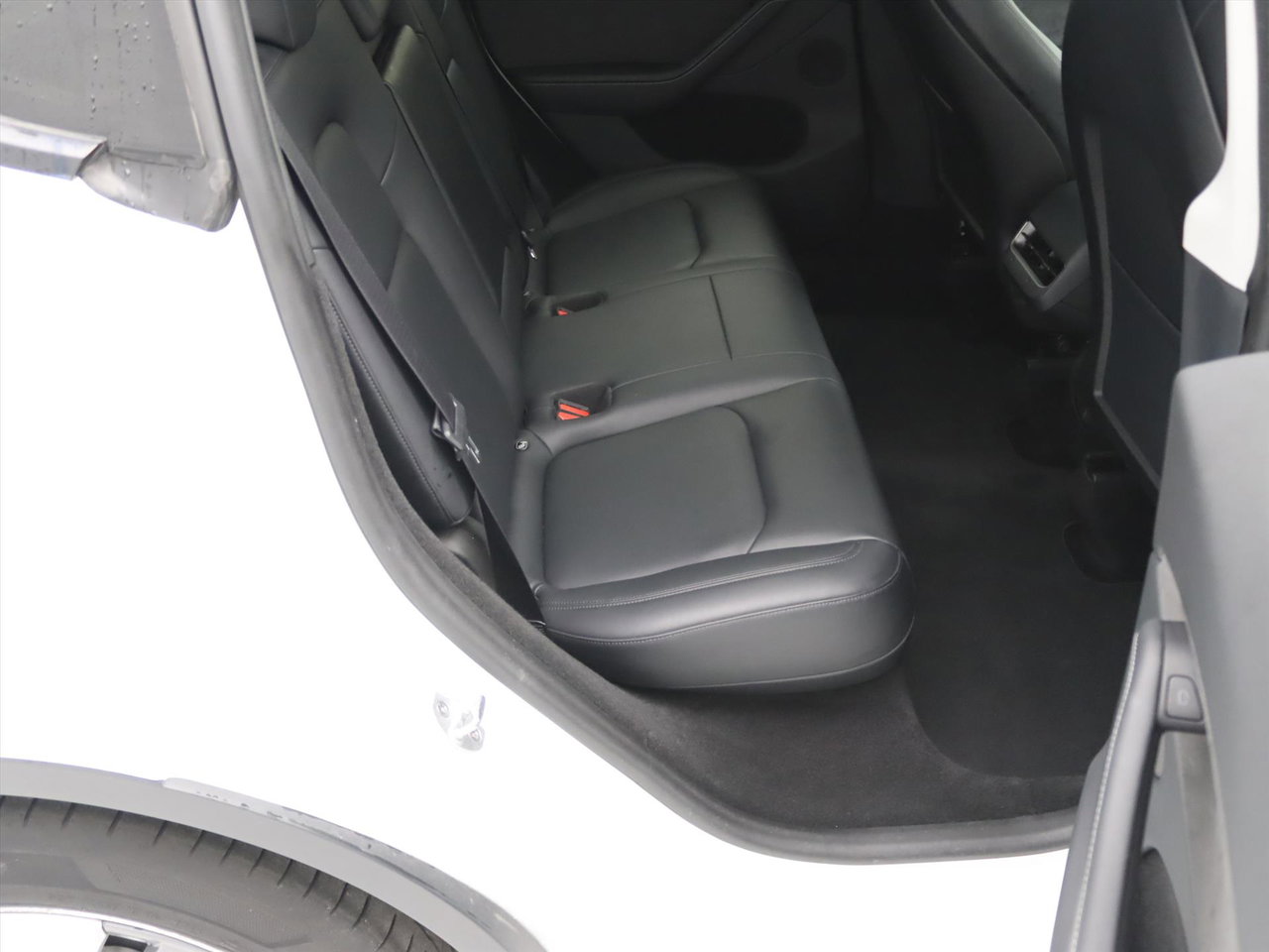 Tesla Model Y Long Range RWD 75kWh 299pk 95% SoH [ AMD RYZEN+AUTOPILOT+19 INCH+600KM WLTP ] 16