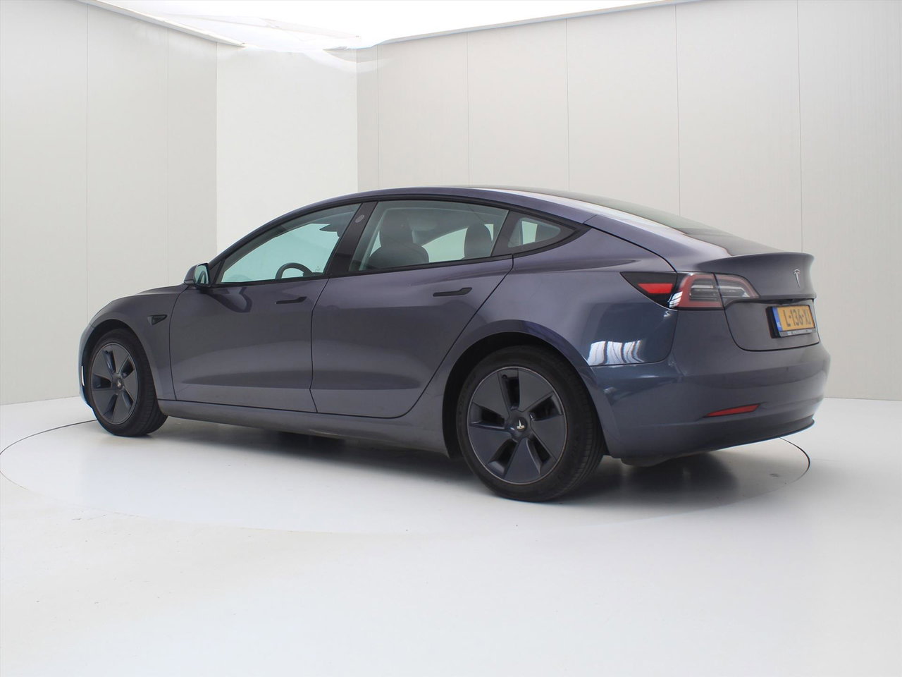 Tesla Model 3 Standard RWD Plus 90,1% SoH [ LFP-ACCU+AUTOPILOT+60 kWh+PREMIUM AUDIO ] 3