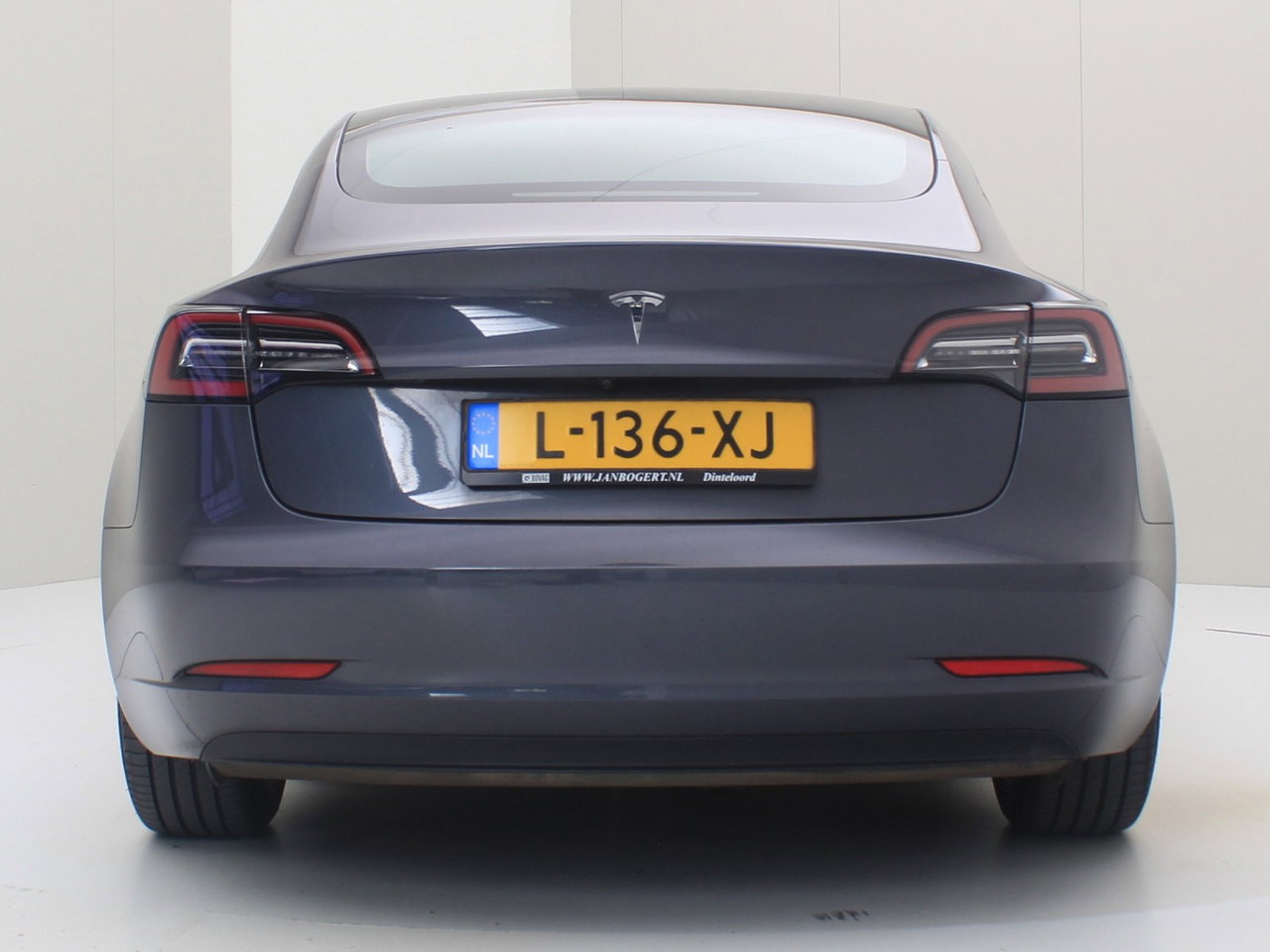 Tesla Model 3 Standard RWD Plus 90,1% SoH [ LFP-ACCU+AUTOPILOT+60 kWh+PREMIUM AUDIO ] 6