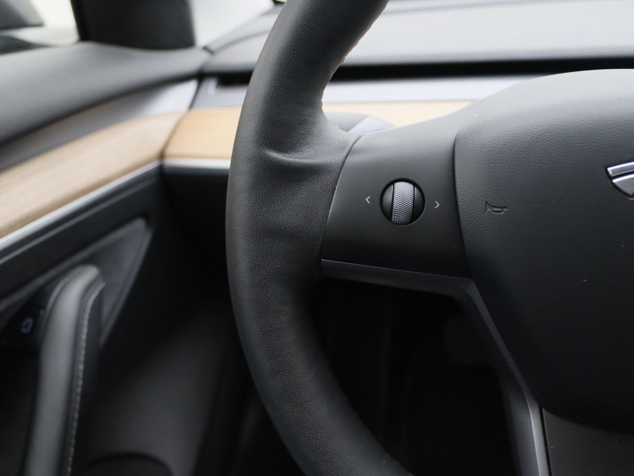 Tesla Model 3 Standard RWD Plus 90,1% SoH [ LFP-ACCU+AUTOPILOT+60 kWh+PREMIUM AUDIO ] 21