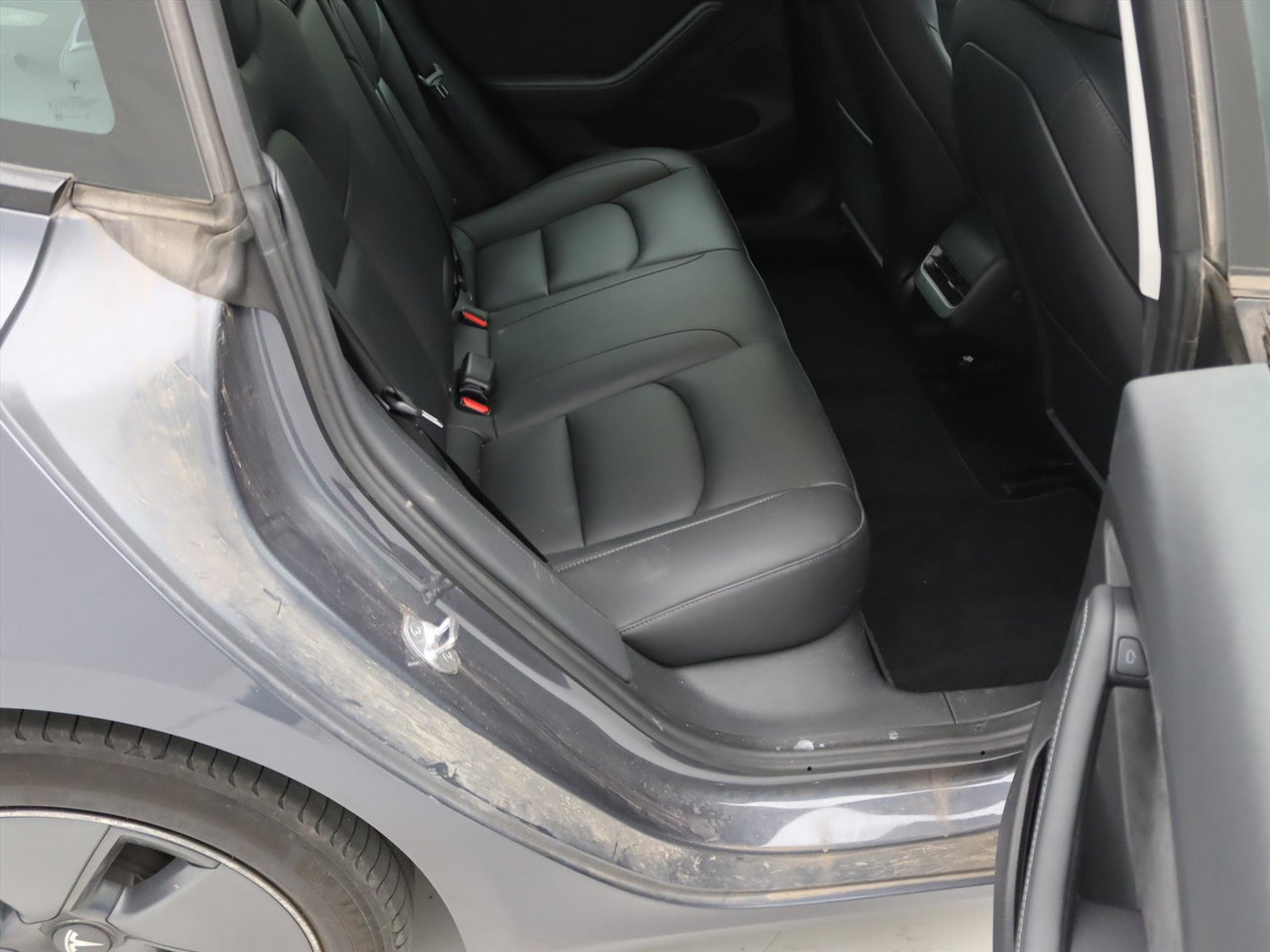 Tesla Model 3 Standard RWD Plus 90,1% SoH [ LFP-ACCU+AUTOPILOT+60 kWh+PREMIUM AUDIO ] 14