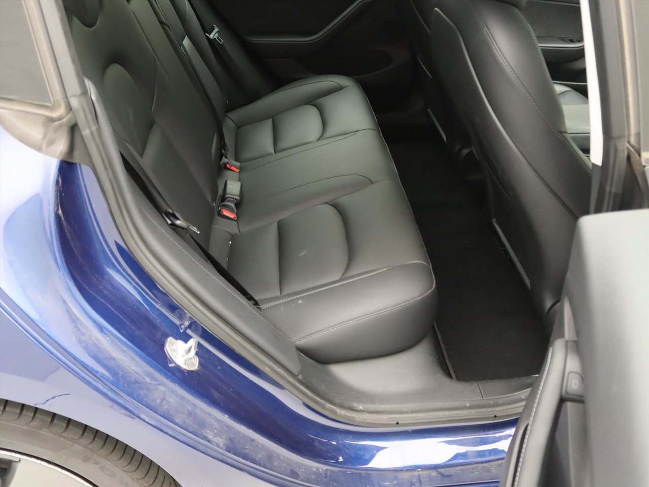 Tesla Model 3 Standard RWD Plus FACELIFT 90,2% SoH [ LFP-ACCU+WARMTEPOMP+AUTOPILOT+60 kWh+PREMIUM AUDIO ] 15