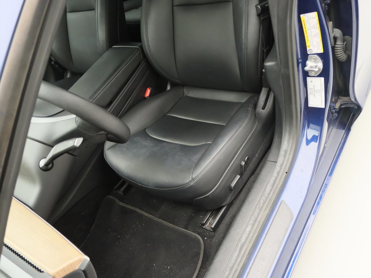 Tesla Model 3 Standard RWD Plus FACELIFT 90,2% SoH [ LFP-ACCU+WARMTEPOMP+AUTOPILOT+60 kWh+PREMIUM AUDIO ] 25