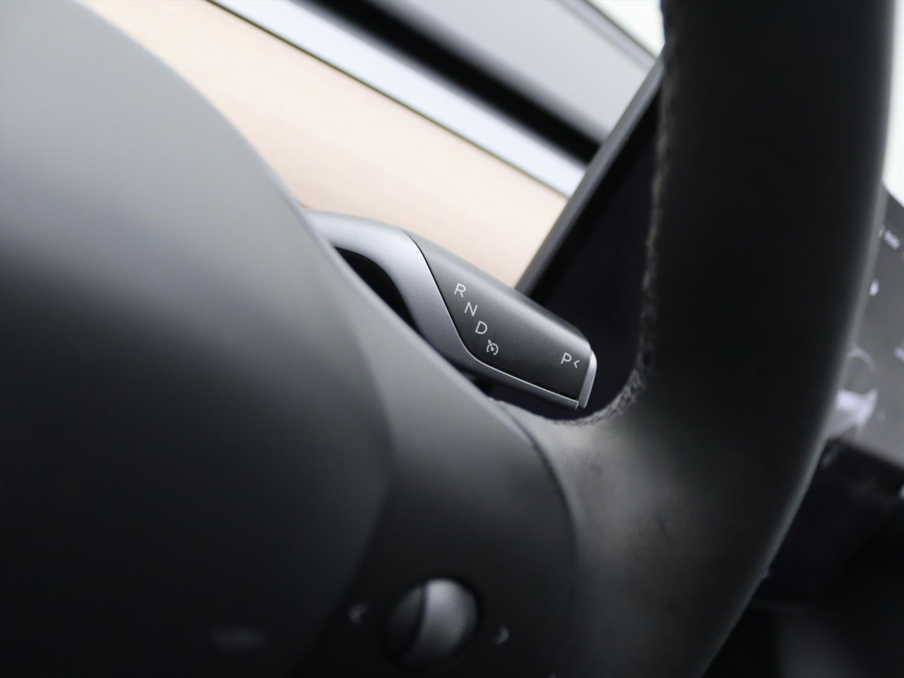 Tesla Model Y Long Range AWD 75kWh 351pk 91,3% SoH [ AMD RYZEN+AUTOPILOT+19 INCH+PREMIUM AUDIO ] 27
