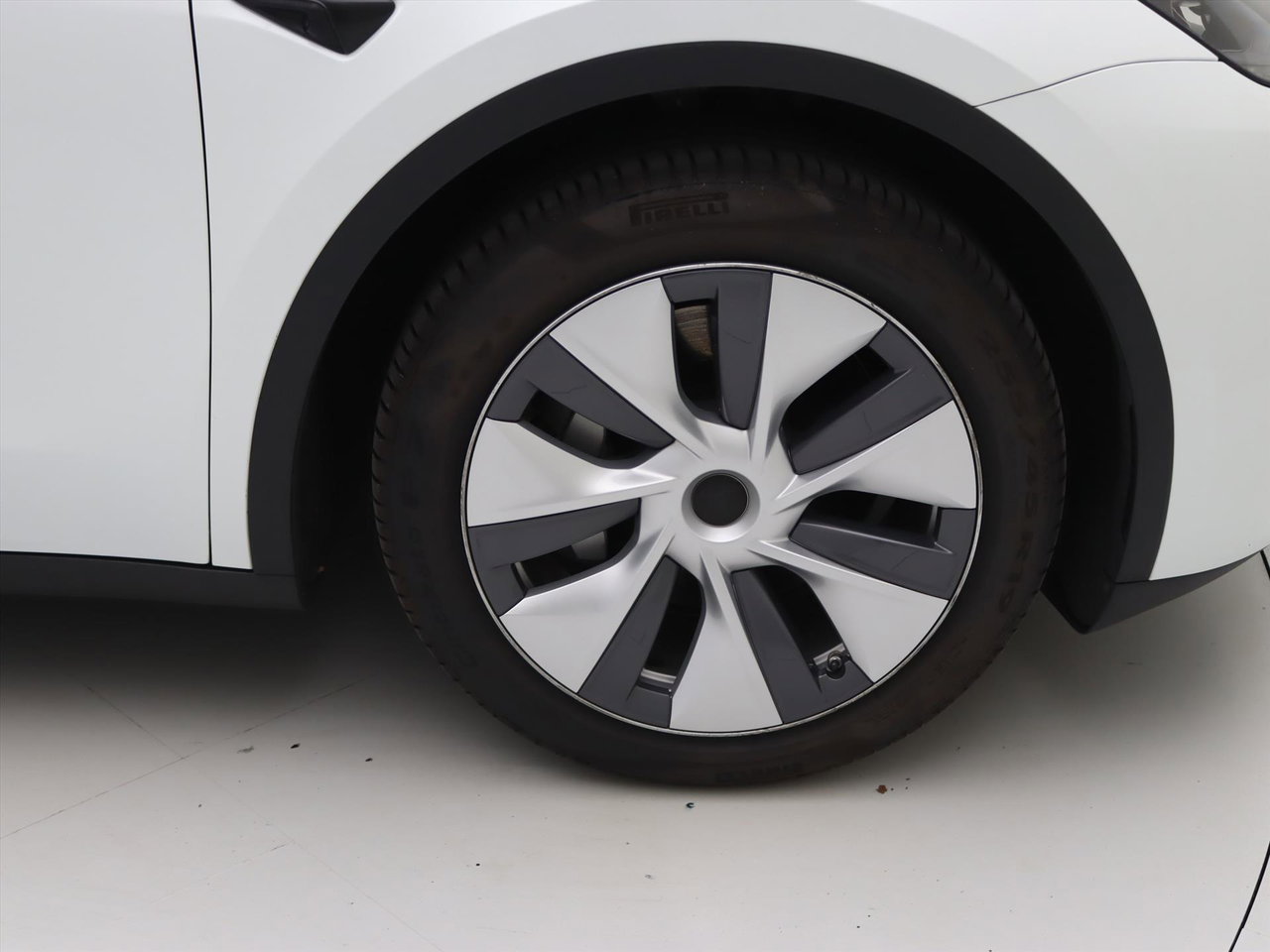 Tesla Model Y Long Range AWD 75kWh 351pk 91,3% SoH [ AMD RYZEN+AUTOPILOT+19 INCH+PREMIUM AUDIO ] 13