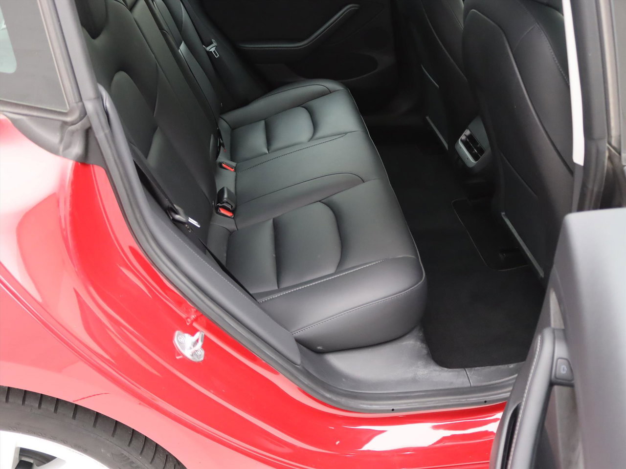 Tesla Model 3 Long-Range AWD 351pk 75 kWh 92.2% SoH UPGRADE [ AMD RYZEN+AUTOPILOT+WARMTEPOMP ] 16