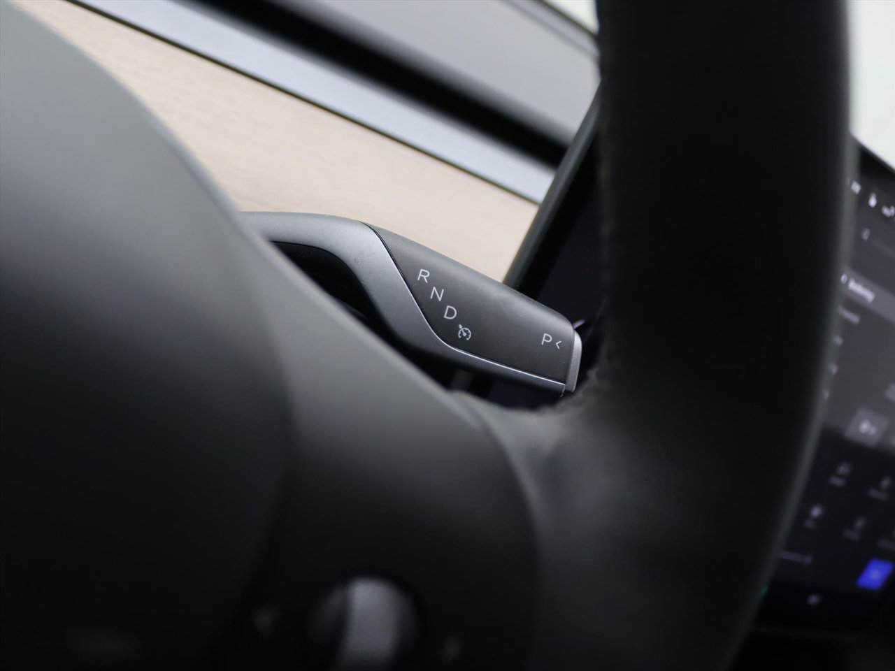 Tesla Model Y Standard RWD Plus 351pk 93,4% SoH [ TREKHAAK+RYZEN AMD+LFP ACCU+AUTOPILOT+19 INCH ] 27