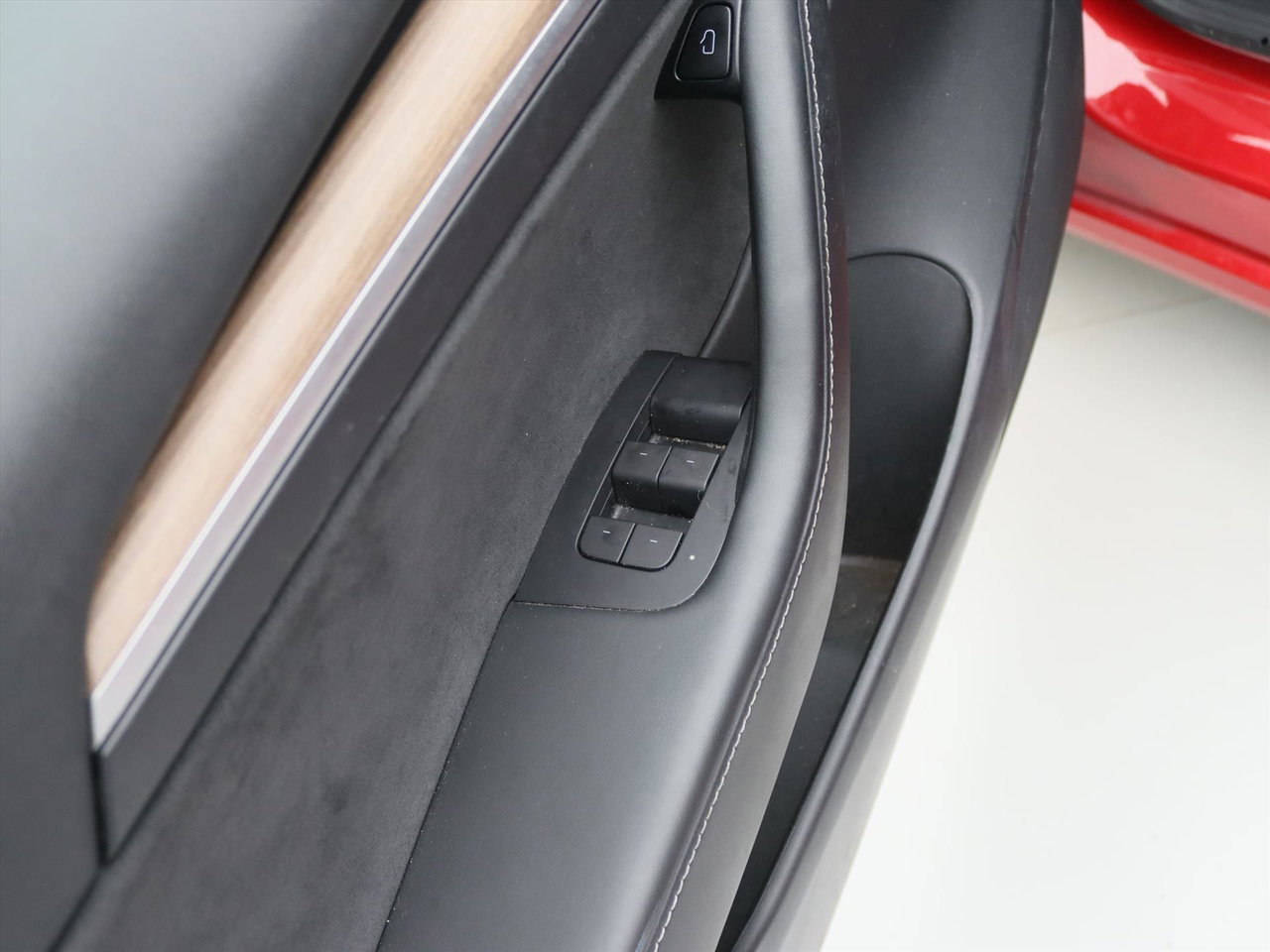Tesla Model 3 Standard RWD Plus 90.5% SoH FACELIFT [ LFP-ACCU+WARMTEPOMP+AUTOPILOT+PREMIUM AUDIO ] 24