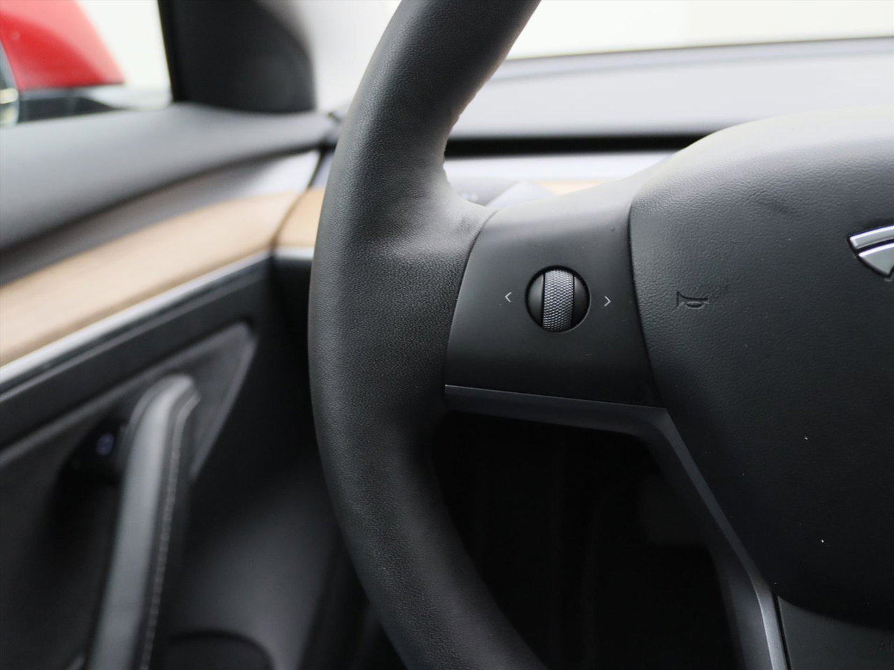 Tesla Model 3 Standard RWD Plus 90.5% SoH FACELIFT [ LFP-ACCU+WARMTEPOMP+AUTOPILOT+PREMIUM AUDIO ] 28