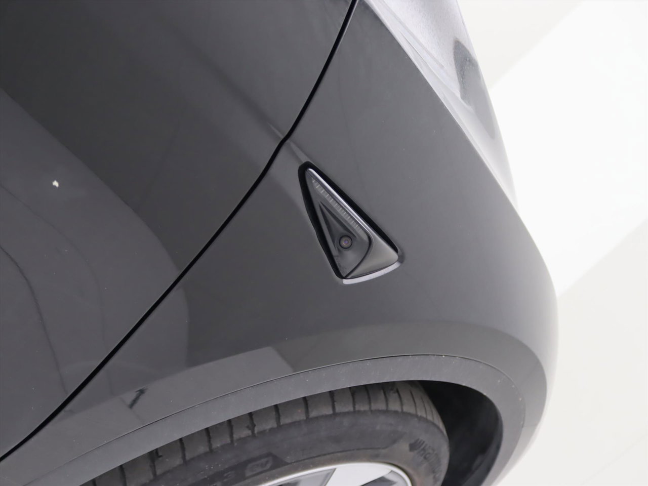 Tesla Model Y Standard RWD Plus 93.5% SoH [ AMD RYZEN+AUTOPILOT+19 INCH+PREMIUM AUDIO ] 14