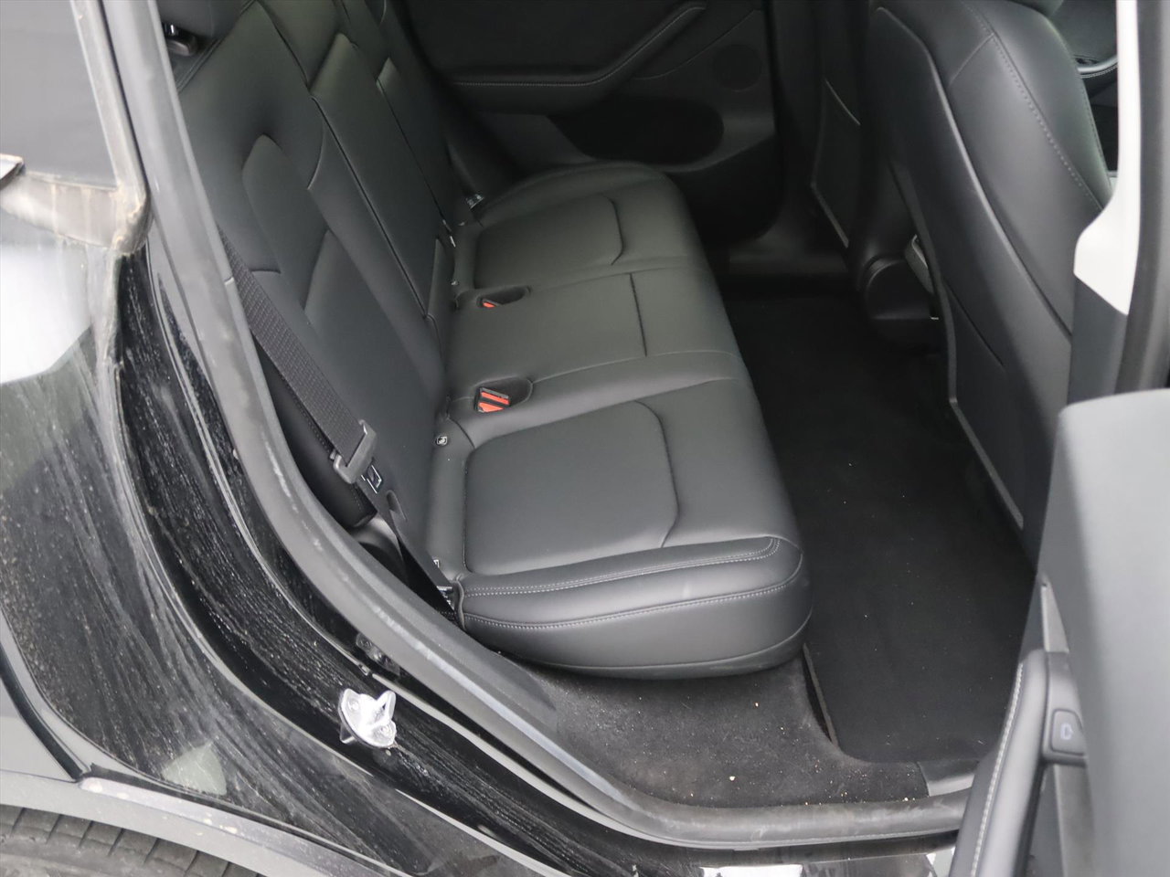 Tesla Model Y Standard RWD Plus 93.5% SoH [ AMD RYZEN+AUTOPILOT+19 INCH+PREMIUM AUDIO ] 16