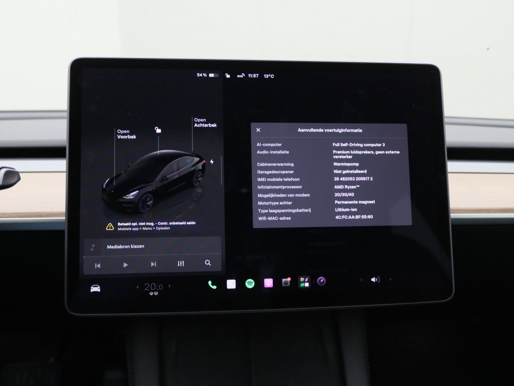 Tesla Model 3 28