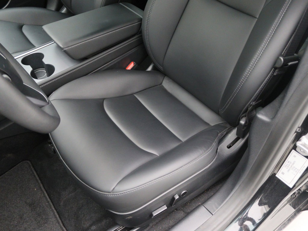 Tesla Model 3 19