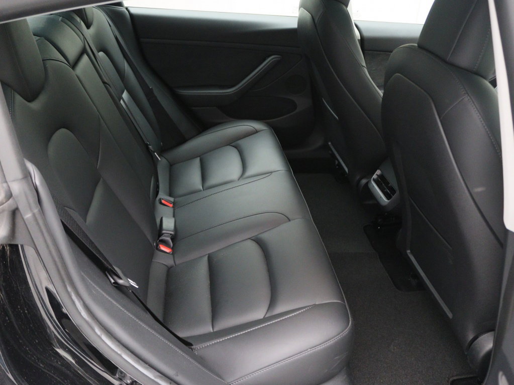 Tesla Model 3 15