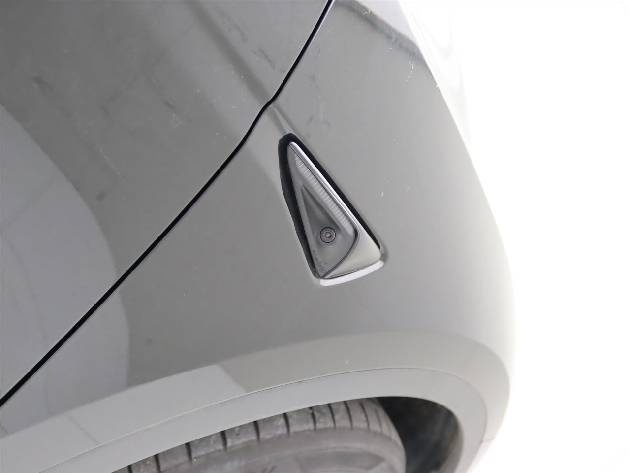 Tesla Model Y Standard RWD Plus 95% SoH [ AMD RYZEN+AUTOPILOT+19 INCH+PREMIUM AUDIO ] 14