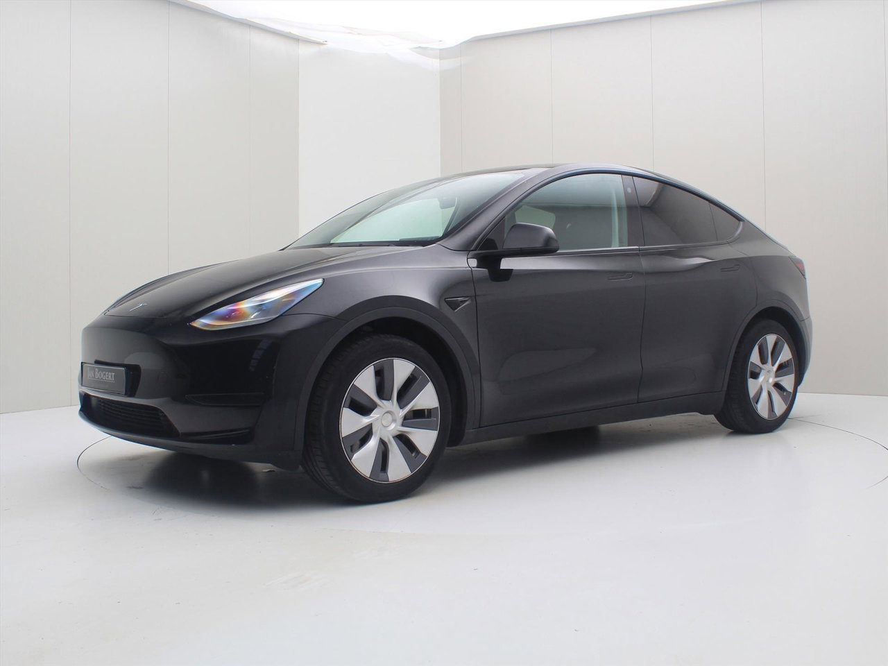 Tesla Model Y Standard RWD Plus 95% SoH [ AMD RYZEN+AUTOPILOT+19 INCH+PREMIUM AUDIO ] 8