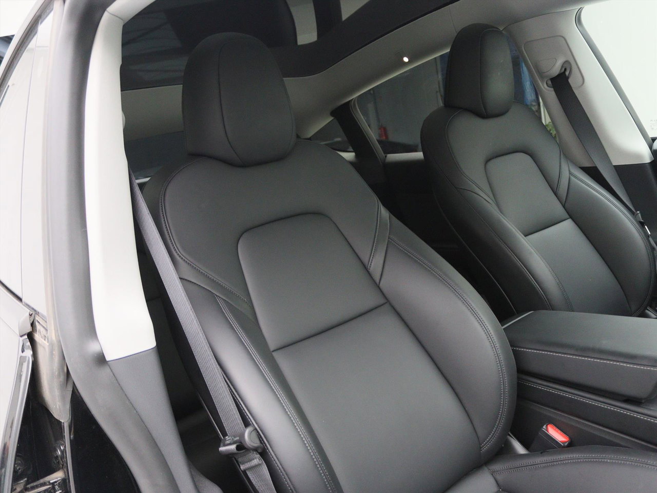 Tesla Model Y Standard RWD Plus 95% SoH [ AMD RYZEN+AUTOPILOT+19 INCH+PREMIUM AUDIO ] 21