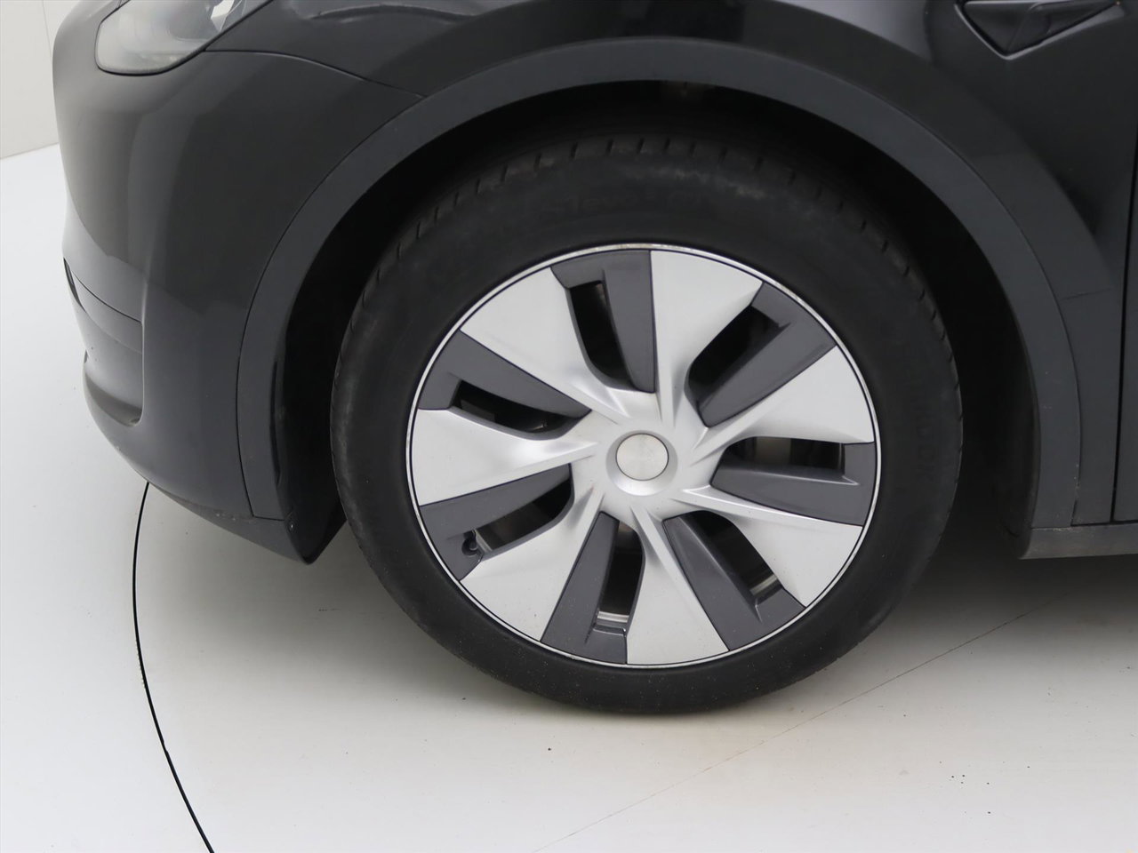 Tesla Model Y Standard RWD Plus 95% SoH [ AMD RYZEN+AUTOPILOT+19 INCH+PREMIUM AUDIO ] 22