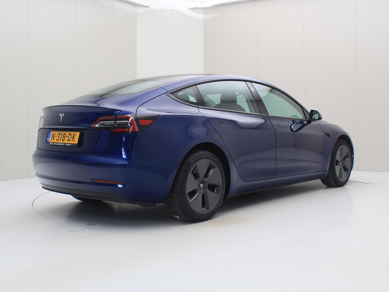 Tesla Model 3 Standard RWD Plus FACELIFT 90.7% SoH [ LFP-ACCU+WARMTEPOMP+AUTOPILOT+60 kWh+PREMIUM AUDIO 2