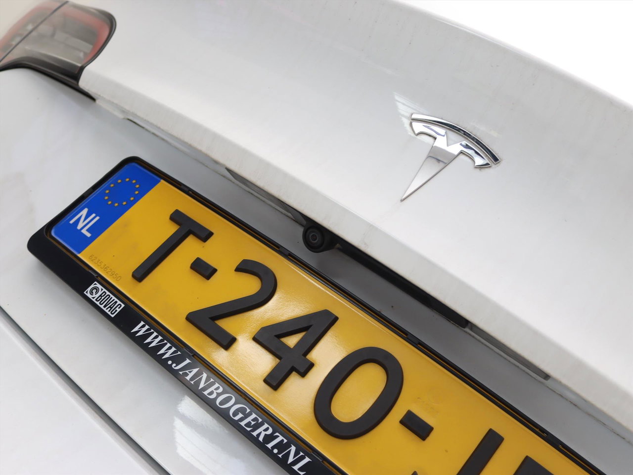 Tesla Model 3 Long-Range RWD 351pk 75 kWh 94% SoH UPGRADE [ RYZEN AMD+WARMTEPOMP+AUTOPILOT ] 9