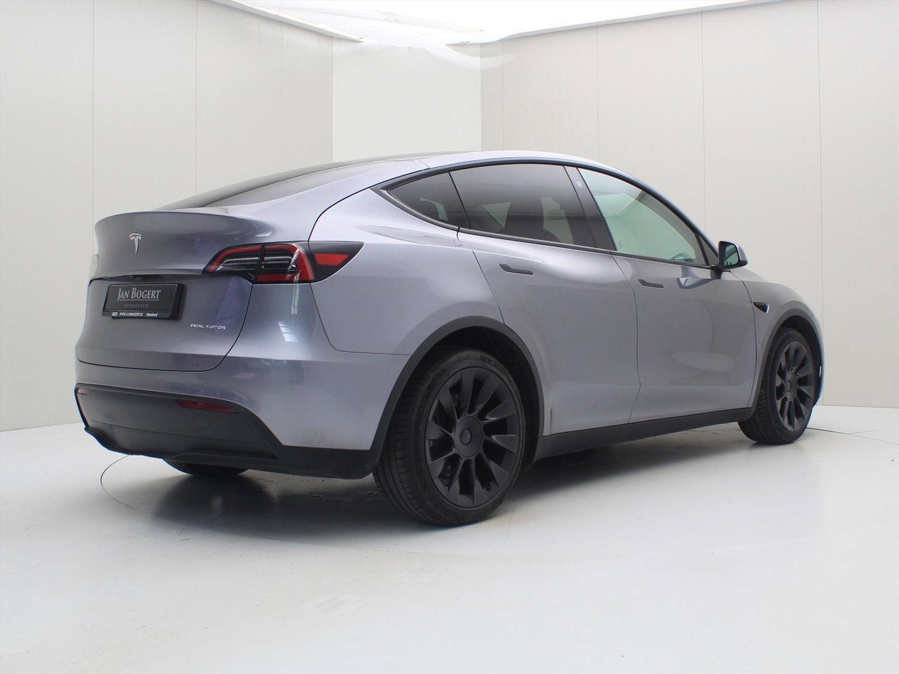 Tesla Model Y Long Range AWD 75kWh 351pk 93,3% SoH [ AMD RYZEN+AUTOPILOT+20 INCH+PREMIUM AUDIO ] 3