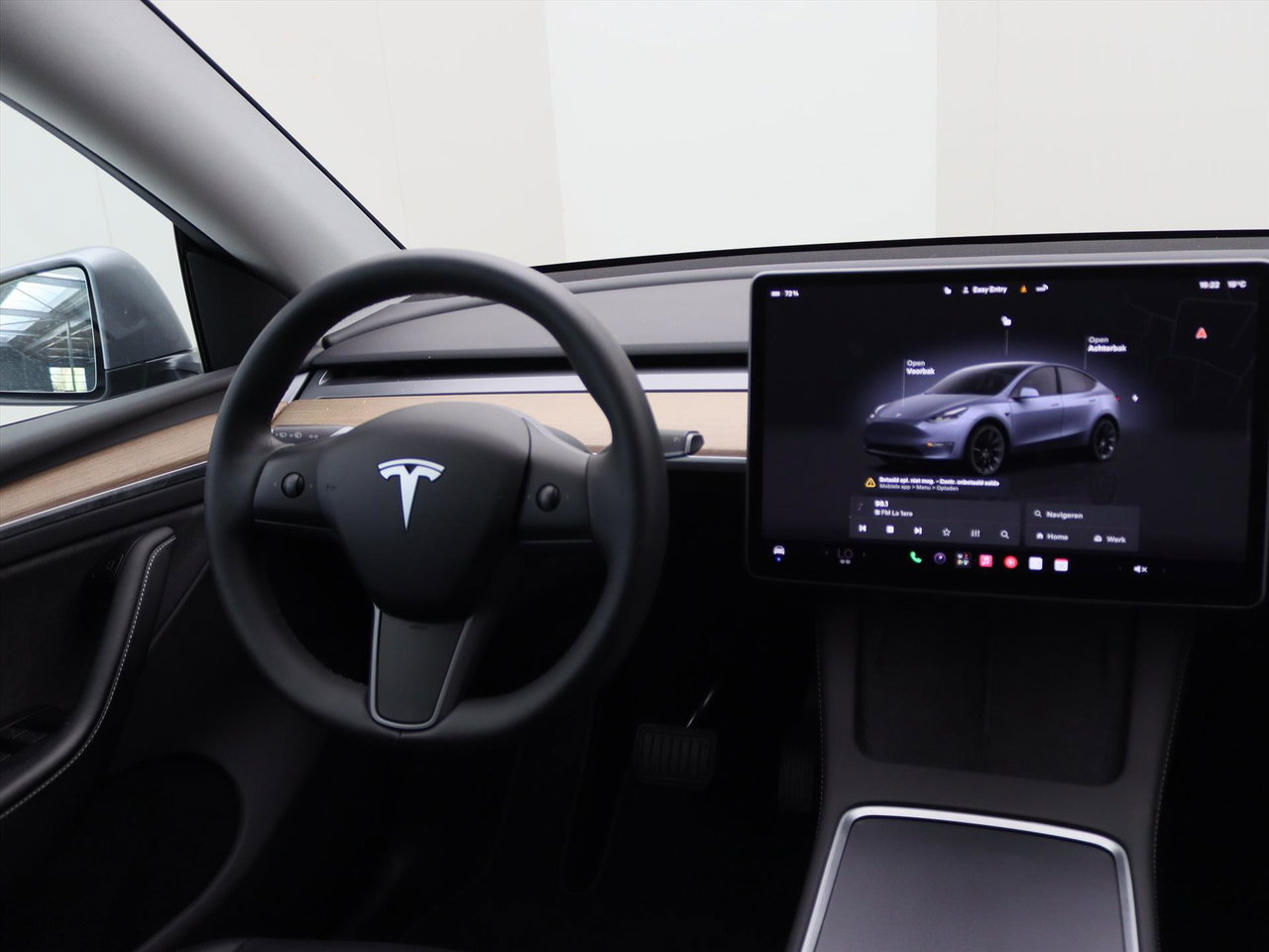Tesla Model Y Long Range AWD 75kWh 351pk 93,3% SoH [ AMD RYZEN+AUTOPILOT+20 INCH+PREMIUM AUDIO ] 18