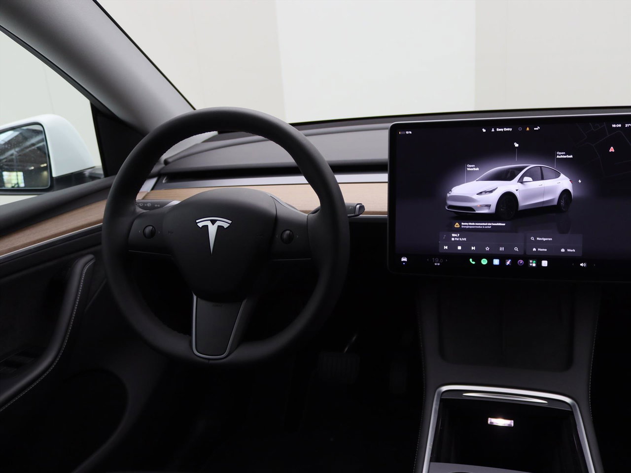 Tesla Model Y Long Range AWD 75kWh 351pk 93.2% SoH [ TREKHAAK+AMD RYZEN+AUTOPILOT+19 INCH+PREMIUM AUDIO ] 19