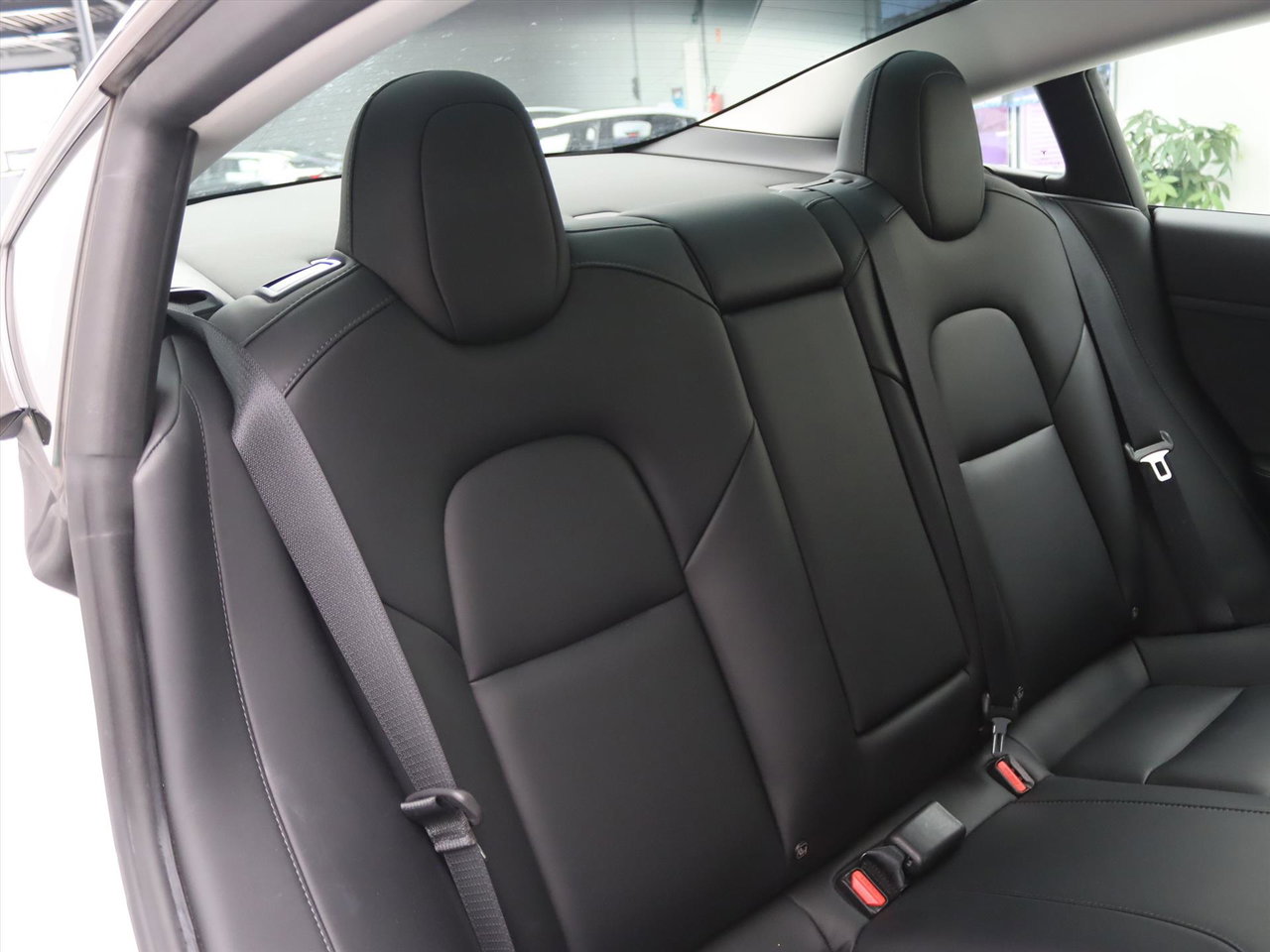 Tesla Model 3 Standard RWD Plus FACELIFT 94,9% SoH [ AMD RYZEN+LFP-ACCU+WARMTEPOMP+AUTOPILOT ] 18