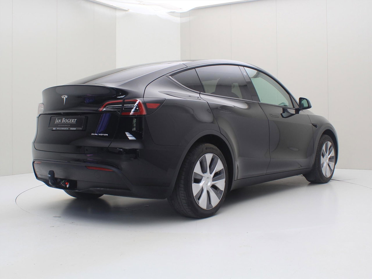 Tesla Model Y Long Range AWD 75kWh 351pk 93.3% SoH [ TREKHAAK+AMD RYZEN+AUTOPILOT+19 INCH+PREMIUM AUDIO ] 2