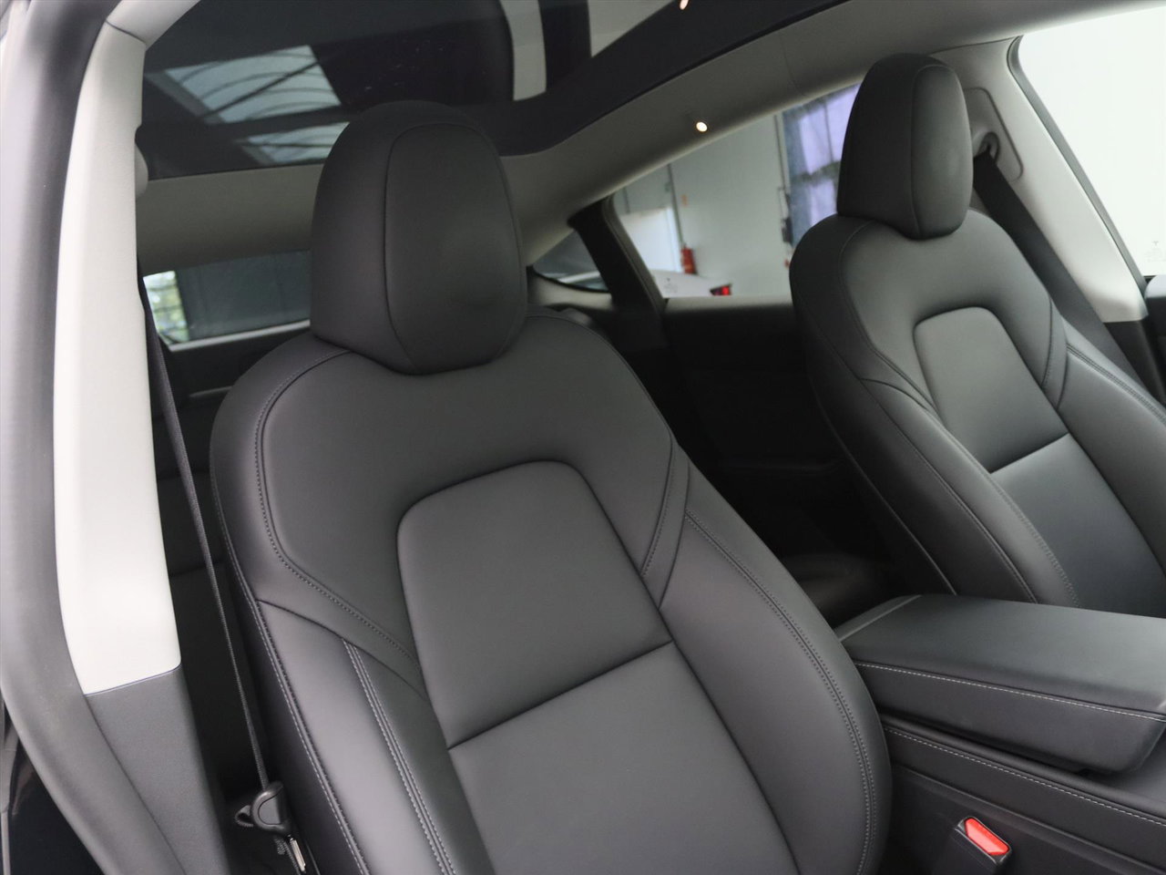 Tesla Model Y Long Range AWD 75kWh 351pk 93.3% SoH [ TREKHAAK+AMD RYZEN+AUTOPILOT+19 INCH+PREMIUM AUDIO ] 18