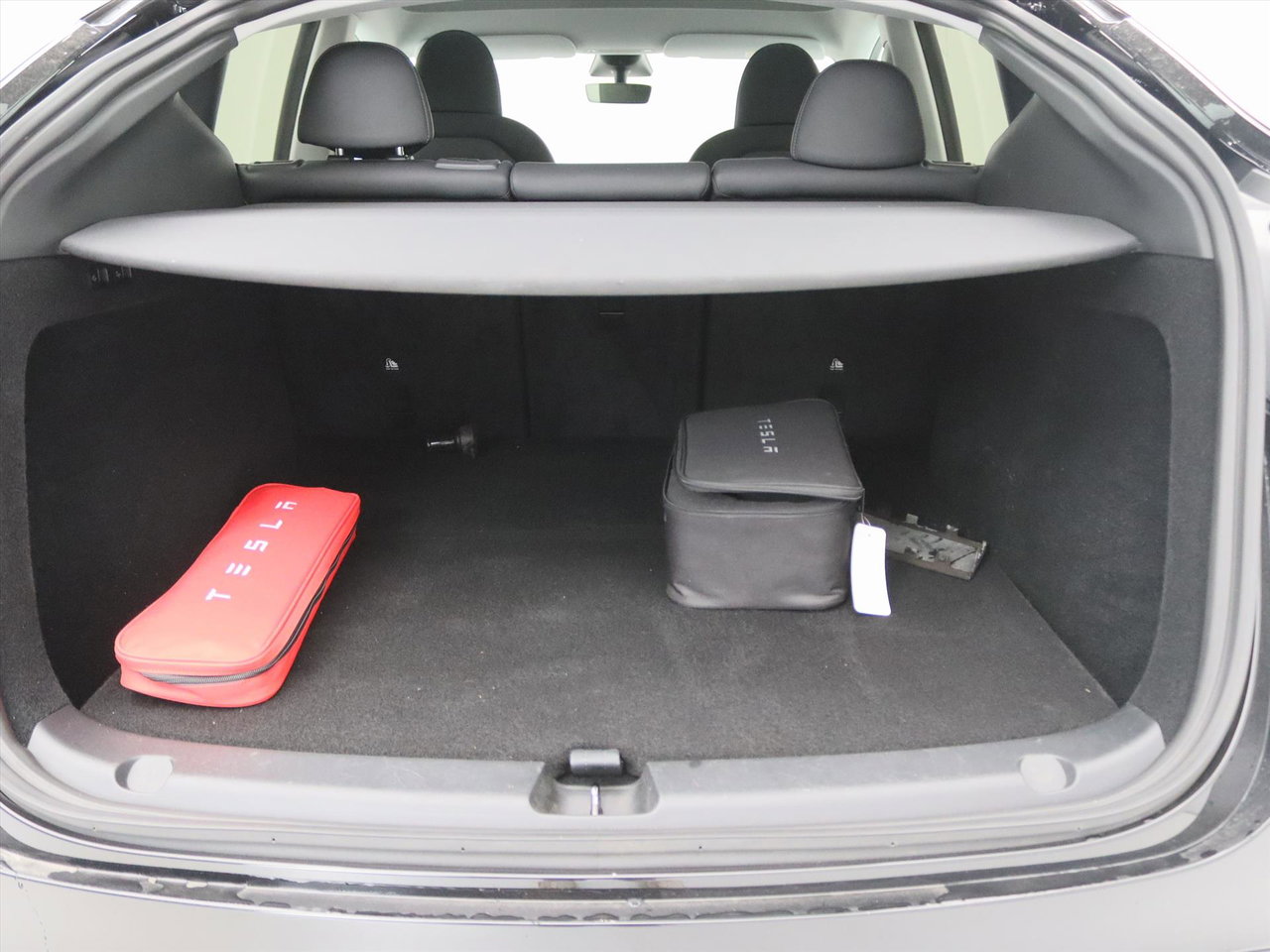Tesla Model Y Long Range AWD 75kWh 351pk 93.3% SoH [ TREKHAAK+AMD RYZEN+AUTOPILOT+19 INCH+PREMIUM AUDIO ] 27