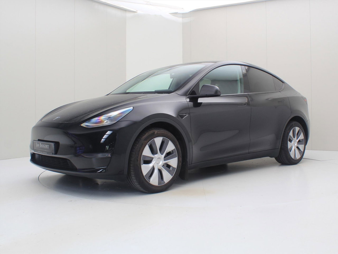 Tesla Model Y Long Range AWD 75kWh 351pk 93.7% SoH [ AMD RYZEN+AUTOPILOT+19 INCH+PREMIUM AUDIO ]