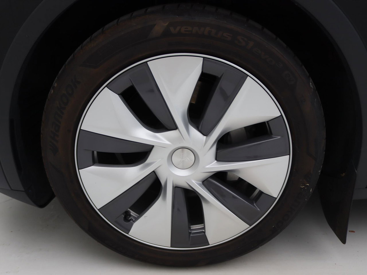 Tesla Model Y Long Range AWD 75kWh 351pk 93.7% SoH [ AMD RYZEN+AUTOPILOT+19 INCH+PREMIUM AUDIO ] 13