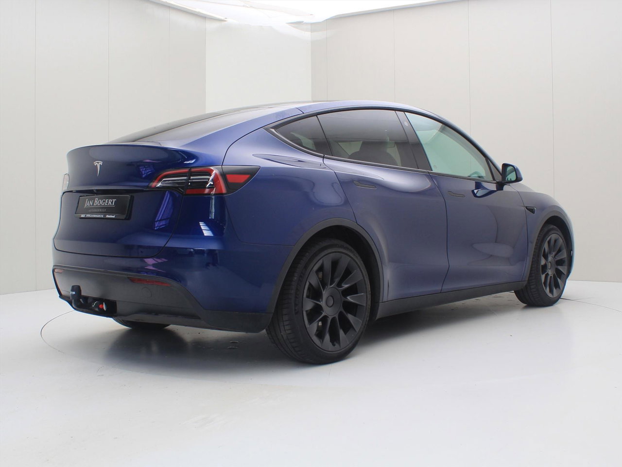 Tesla Model Y Standard RWD Plus 94.2% SoH [ TREKHAAK+AMD RYZEN+ENHANCED AUTOPILOT+20 INCH+PREMIUM AUDIO ] 3