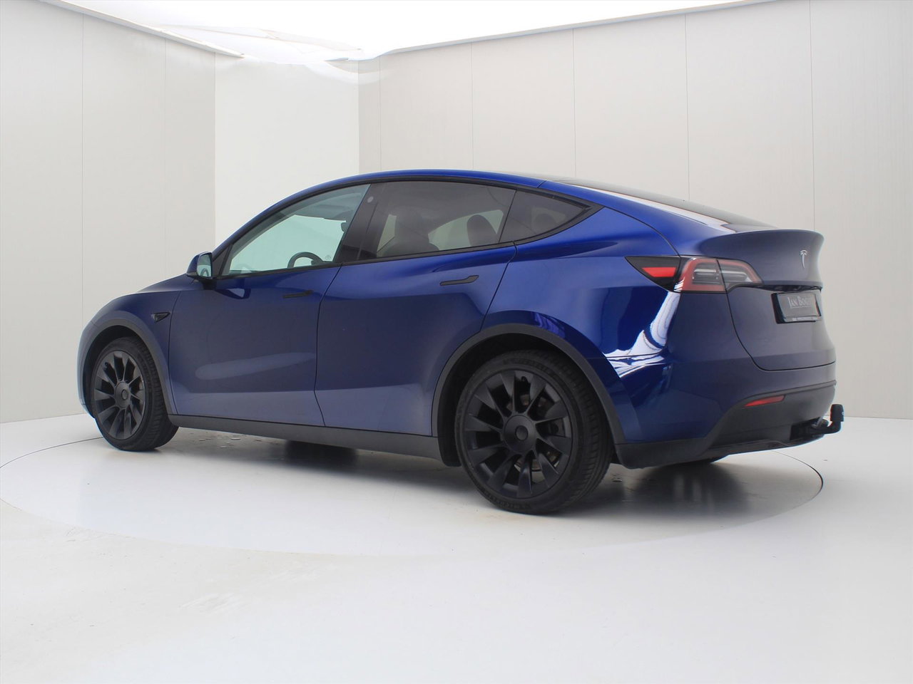 Tesla Model Y Standard RWD Plus 94.2% SoH [ TREKHAAK+AMD RYZEN+ENHANCED AUTOPILOT+20 INCH+PREMIUM AUDIO ] 4