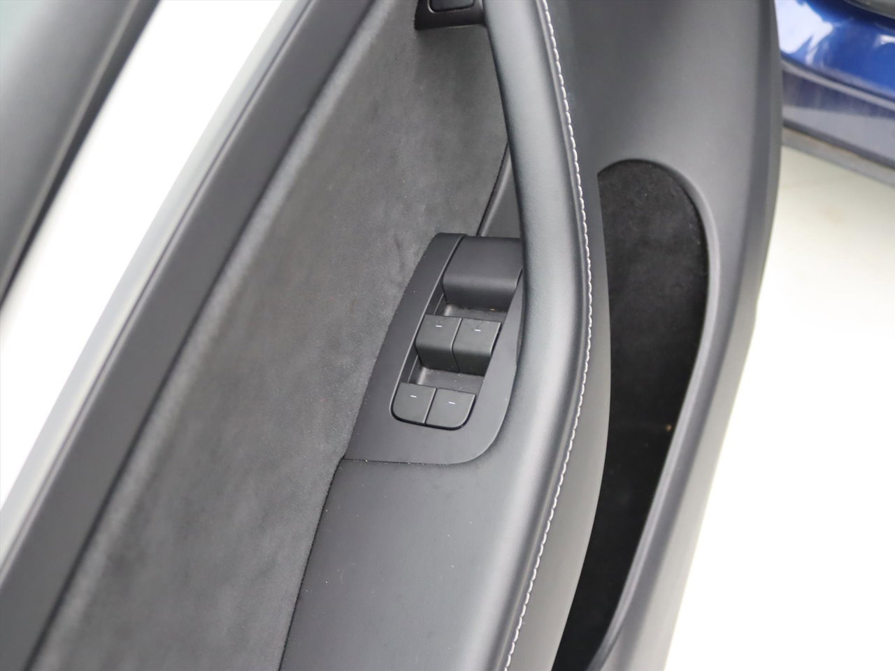 Tesla Model Y Standard RWD Plus 94.2% SoH [ TREKHAAK+AMD RYZEN+ENHANCED AUTOPILOT+20 INCH+PREMIUM AUDIO ] 23