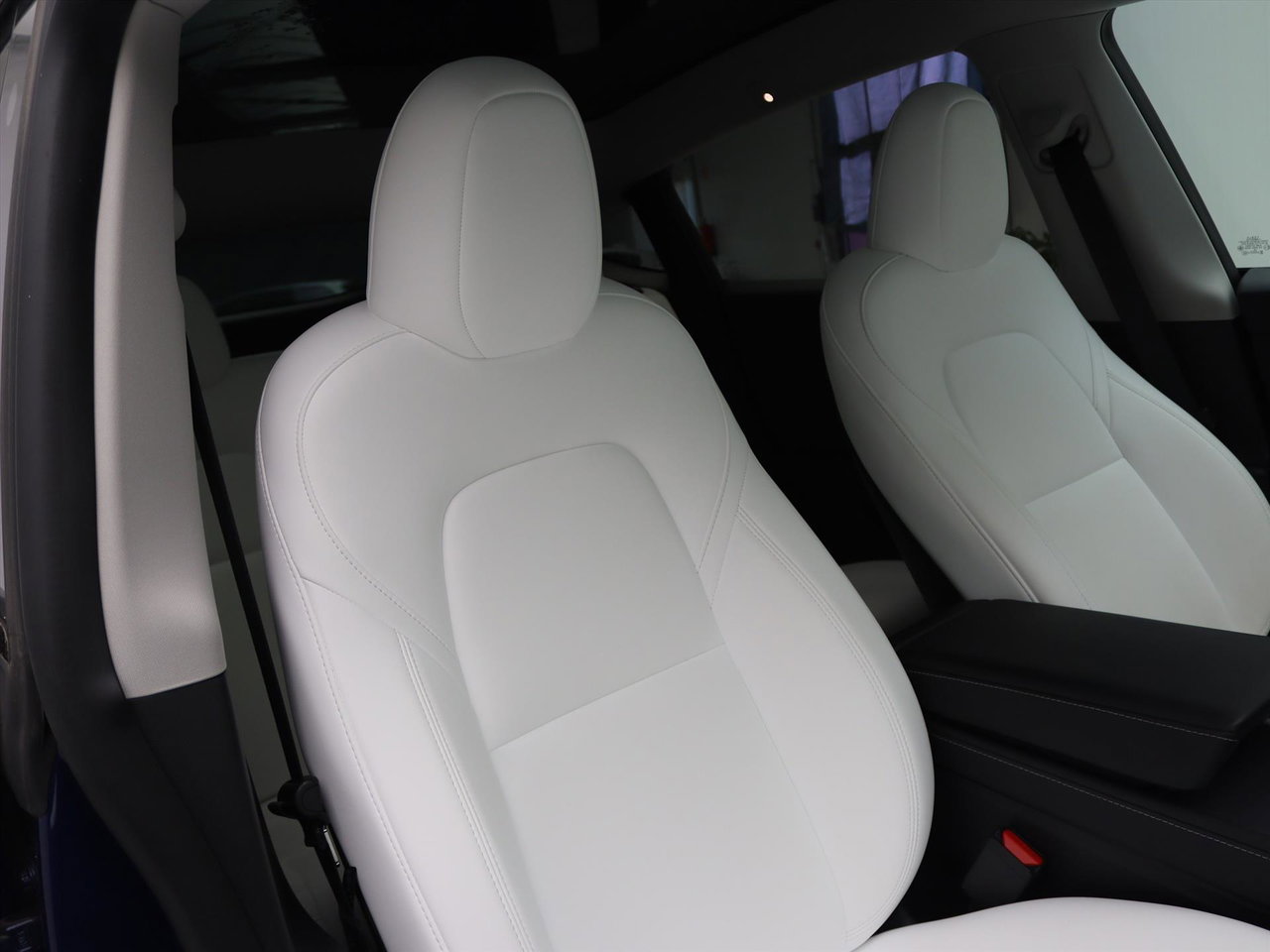 Tesla Model Y Standard RWD Plus 94.2% SoH [ TREKHAAK+AMD RYZEN+ENHANCED AUTOPILOT+20 INCH+PREMIUM AUDIO ] 20