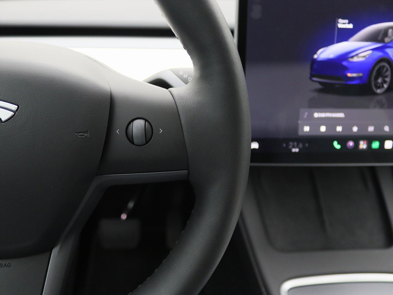 Tesla Model Y Standard RWD Plus 94.2% SoH [ TREKHAAK+AMD RYZEN+ENHANCED AUTOPILOT+20 INCH+PREMIUM AUDIO ] 28