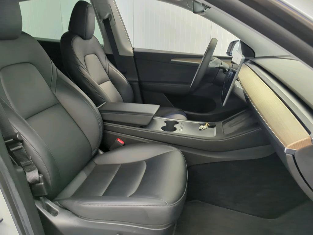 Tesla Model Y Standard RWD Plus 299pk 92,1% SoH [ TREKHAAK+AMD RYZEN+LFP+AUTOPILOT+19 INCH+PREMIUM AUDIO ] 6