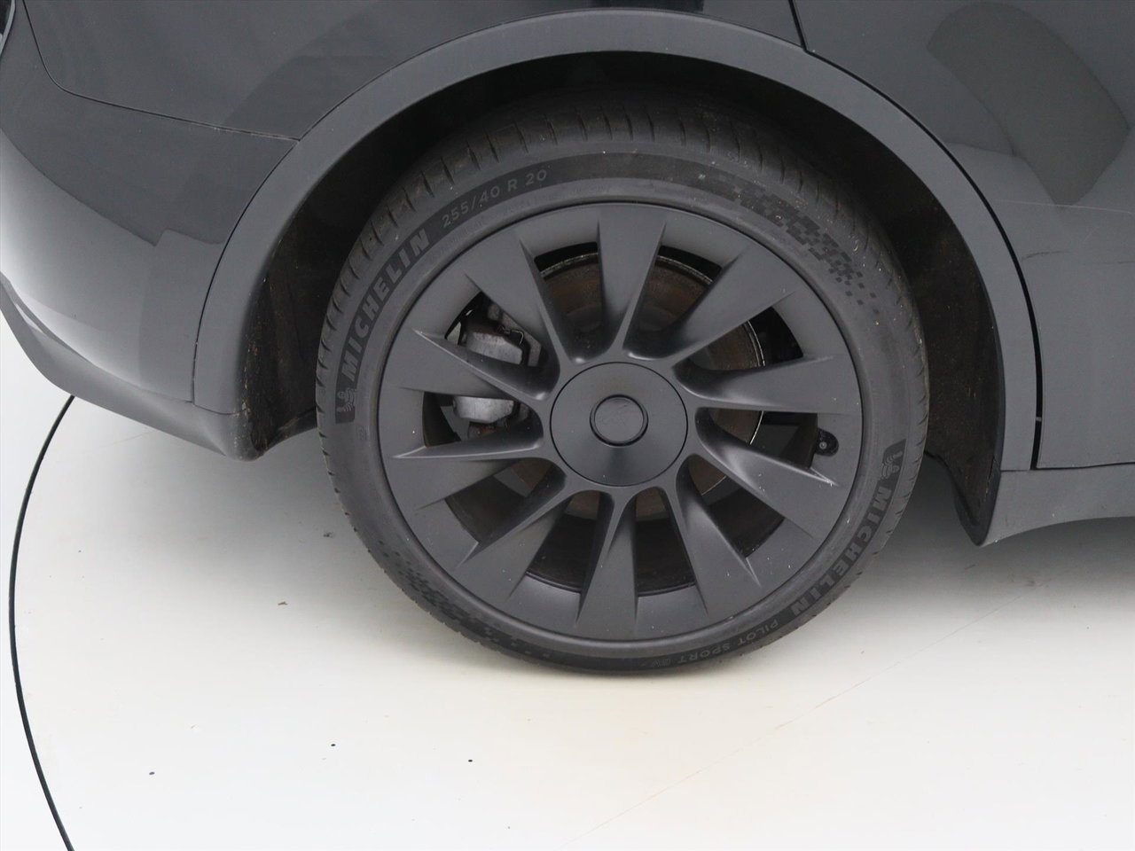 Tesla Model Y Long Range AWD 75kWh 351pk 94.9% SoH [ AMD RYZEN+ENHANCED AUTOPILOT+20 INCH+PREMIUM AUDIO ] 17