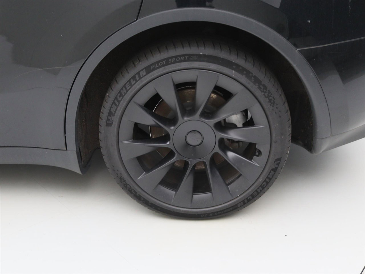 Tesla Model Y Long Range AWD 75kWh 351pk 94.9% SoH [ AMD RYZEN+ENHANCED AUTOPILOT+20 INCH+PREMIUM AUDIO ] 19