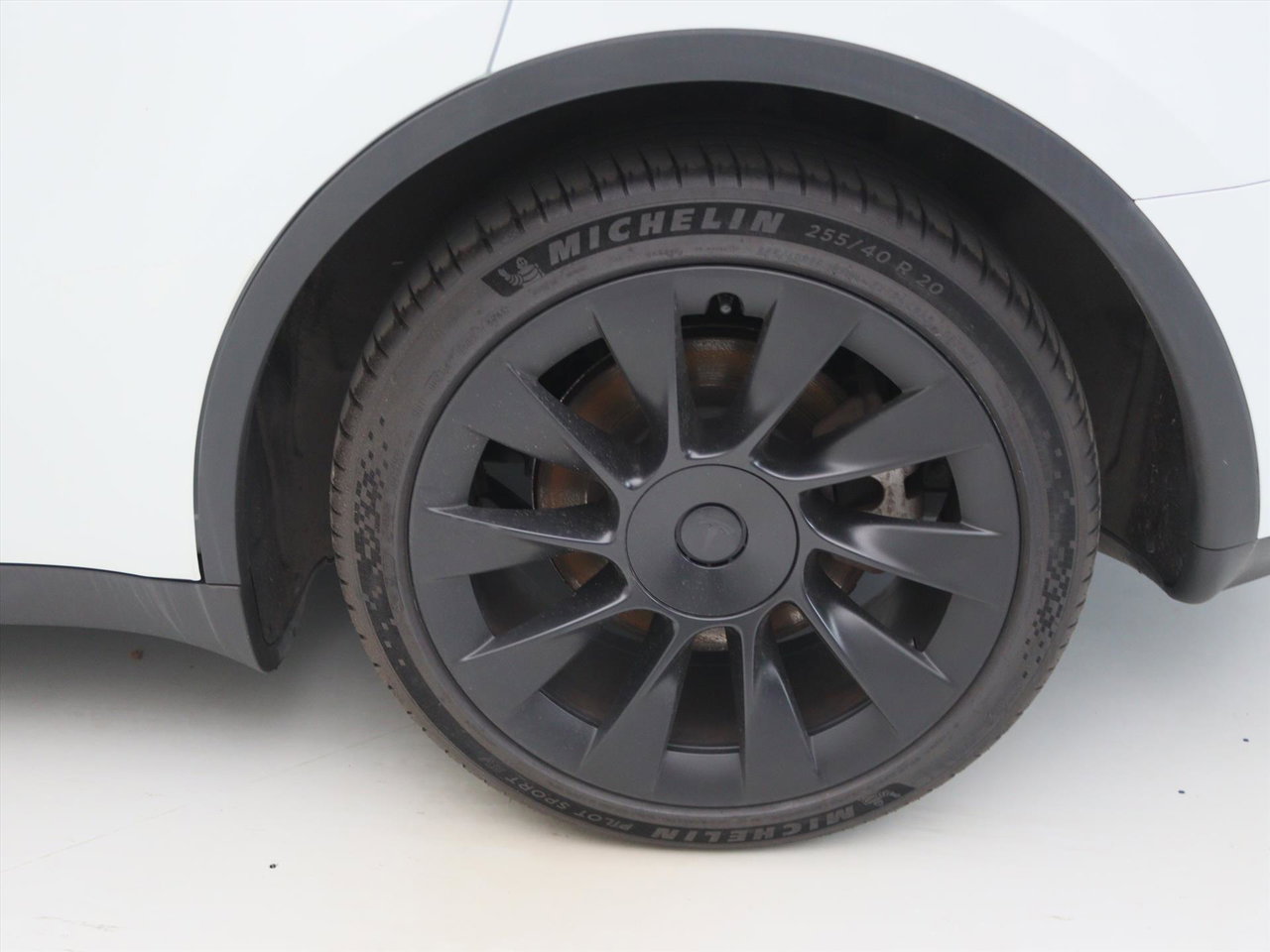 Tesla Model Y Long Range AWD 75kWh 351pk 94.6% SoH [ AMD RYZEN+AUTOPILOT+20 INCH+PREMIUM AUDIO ] 25