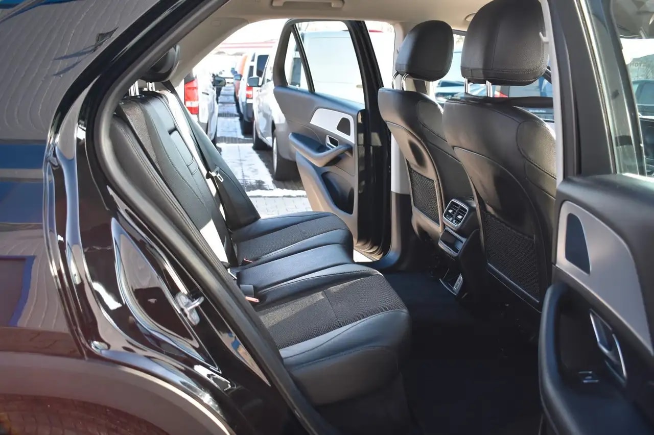 Mercedes-Benz GLE 300 d 4M 9G KAMERA MULTIBEAM LED AHK WEBASTO 19