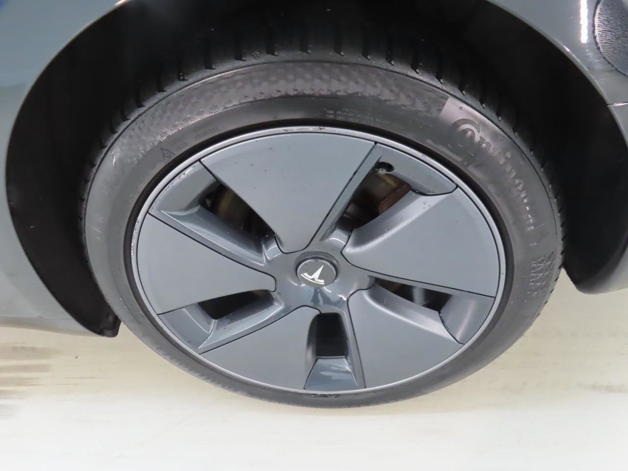Tesla Model 3 Long-Range AWD 351pk 75 kWh FACELIFT [ WARMTEPOMP+ENHANCED AUTOPILOT+620KM WLTP+PREMIUM AUDIO ] 9