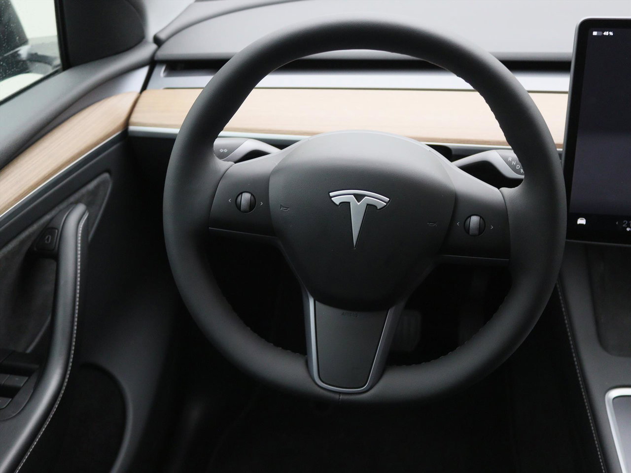 Tesla Model Y Long Range AWD 75kWh 351pk 94.7% SoH [ AMD RYZEN+AUTOPILOT+19 INCH+PREMIUM AUDIO ] 18