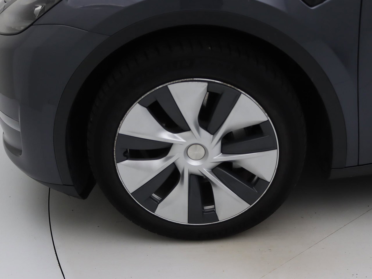 Tesla Model Y Long-Range AWD 351pk 75 kWh [ FSD+19 INCH+WARMTEPOMP+PREMIUM AUDIO ] 21